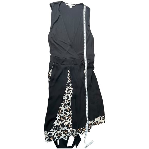 Diane von Furstenberg Black Wrap Dress Size 14 Silk Hem Classic Tie Side - Picture 8 of 11